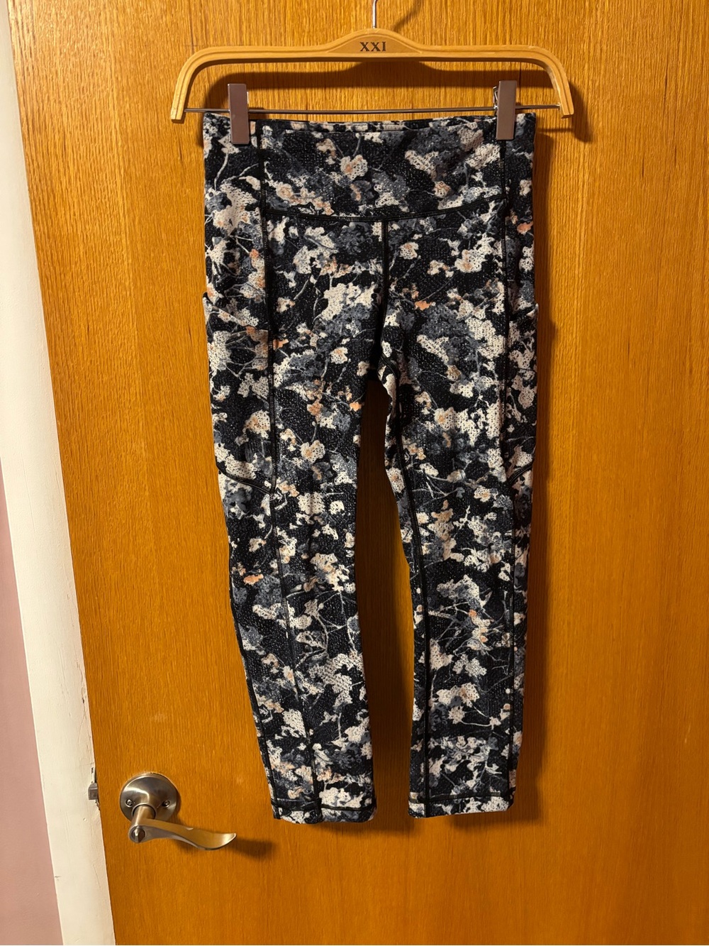 Lululemon Speed Up Crops